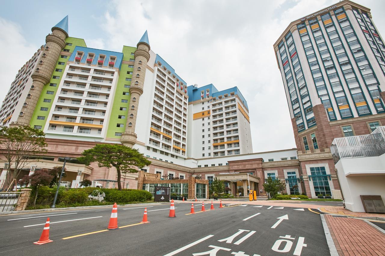 Island Castle Hotel & Waterpark Uijeongbu Exterior photo